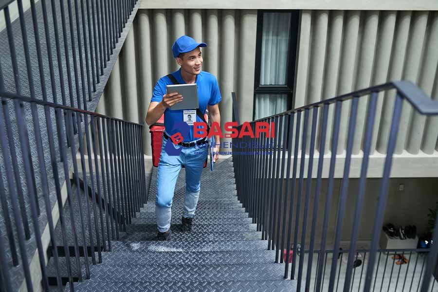 Yangın Merdiveni Düzenli Bakımın Hayati Önemi - Başarı Yangın