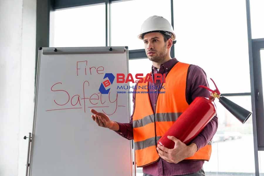 Yangın Eğitimi - Başarı Yangın