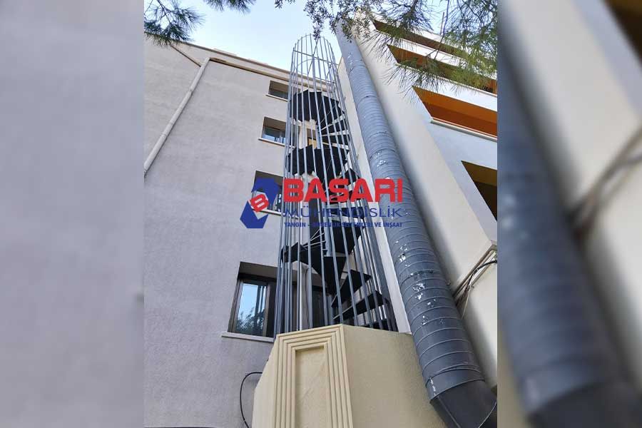 Yangın Merdiveni Olmayan Binalara Yasal Yaptırım - Başarı Yangın
