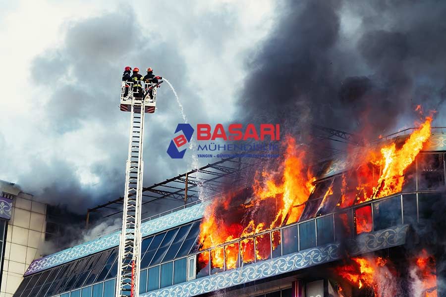 İkinci Kaçış Yolu Zorunluluğu Nedir? - Başarı Yangın
