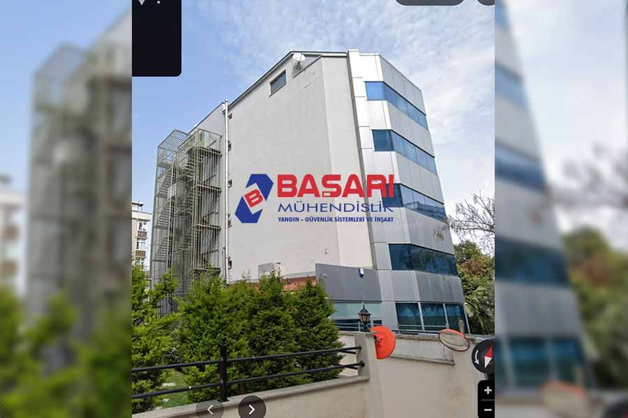 Z Tipi Ve Dairesel Yangın Merdivenleri Arasındaki Farklar - Başarı Yangın